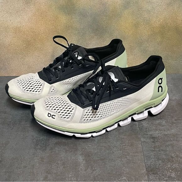 On Cloudboom Women's White / Black / Sage Running Shoes Size 10 - Picture 6 of 14